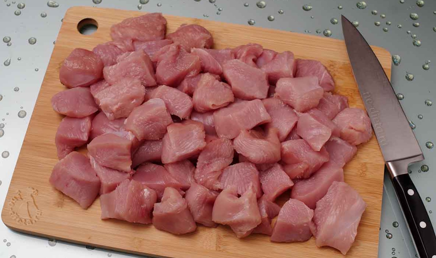 Кусочки из говядины, свинины, индюшатины или курицы